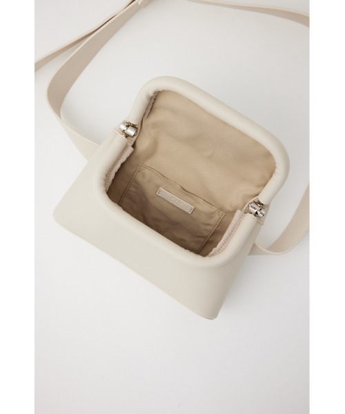 SLY（スライ）の「F/LEATHER PURSE BAG フェイクレザー パース バッグ（ショルダーバッグ・レディース・アイボリー/ブラック・FREE）」の20枚目の写真