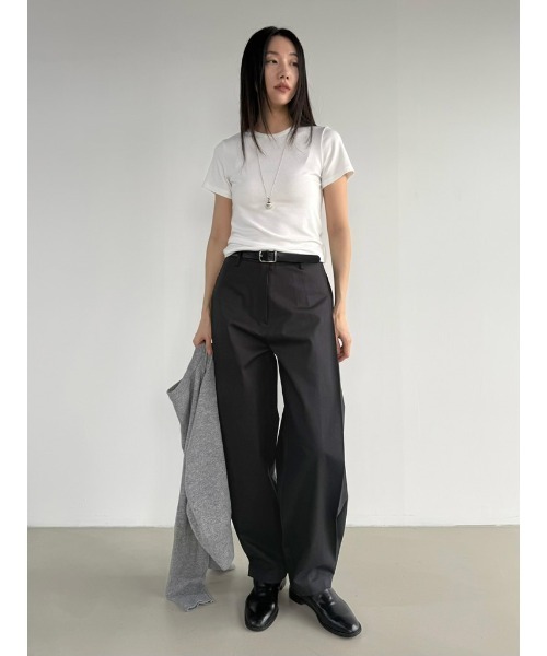 Didot.showroom(ディドット ショールーム)の「2WAYサイドタックワイドパンツ(スラックス・レディース・チャコール/ベージュ/アイボリー・S/M)」の14枚目の写真