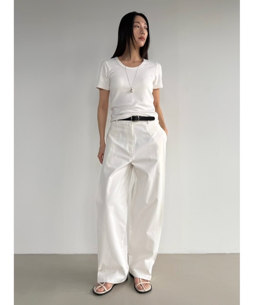 Didot.showroom(ディドット ショールーム)の「2WAYサイドタックワイドパンツ(スラックス・レディース・チャコール/ベージュ/アイボリー・S/M)」の4枚目の写真