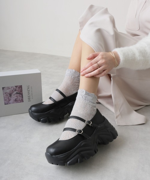 DEMETER(デメテル)の「軽量厚底 プラットフォーム スニーカーライク ストラップパンプス(パンプス・レディース・アイボリー/ブラック/シルバー・M/S/LL/L)」の7枚目の写真