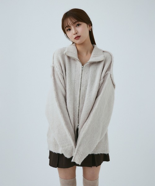 MIEL CRISHUNANT（ミエルクリシュナ）の「厚手ベーシックカーディガン（カーディガン/ボレロ・レディース・グレー/ホワイト・FREE）」の2枚目の写真