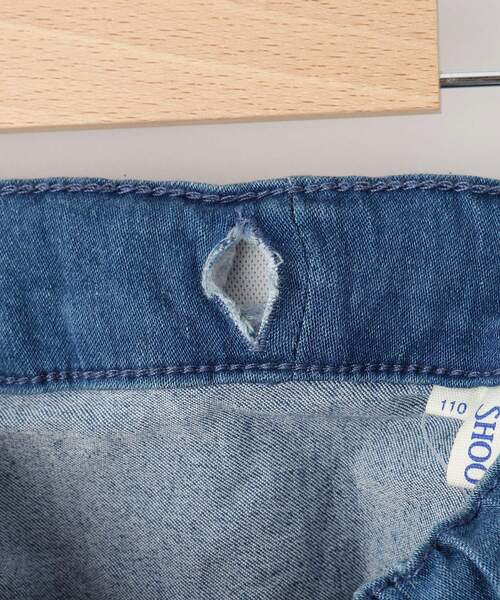 SHOO・LA・RUE（シューラルー）の「【110-140cm/男女兼用】ストレッチデニムタックパンツ（デニムパンツ・キッズ・ブルー系5/ブルー系その他7・11/12/13/14）」の7枚目の写真