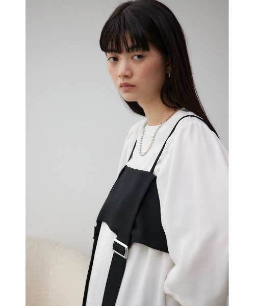 AZUL by moussy(アズールバイマウジー)の「ガータービスチェレイヤードトップス(Tシャツ/カットソー・レディース・ブラック/ブラウン/グレー・FREE)」の4枚目の写真