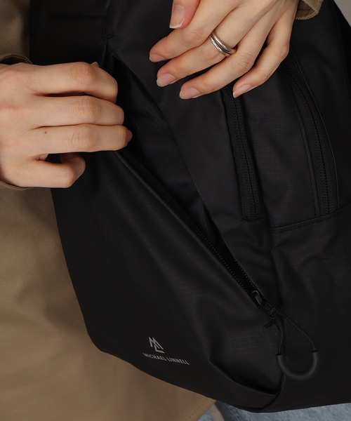 MICHAEL LINNELL(マイケル リンネル)の「【MICHAEL LINNELL/マイケルリンネル】Shoulderbag/ ワンショルダーボディバッグ(容量:約8L)(ボディバッグ/ウエストポーチ・メンズ・ブラック・FREE)」の7枚目の写真