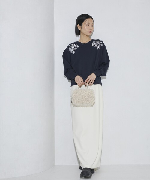 Firsthand（ファーストハンド）の「Firsthand/ファーストハンド オーガニックコットン ローズ刺繍スウェット（スウェット・レディース・オートミール/ネイビー/チャコールグレー・FREE）」の21枚目の写真