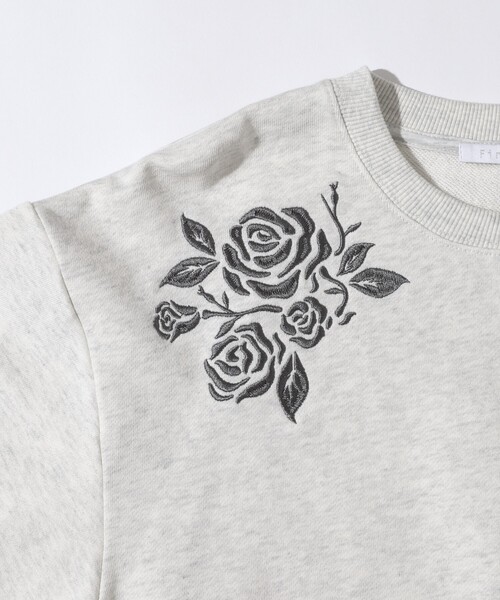Firsthand（ファーストハンド）の「Firsthand/ファーストハンド オーガニックコットン ローズ刺繍スウェット（スウェット・レディース・オートミール/ネイビー/チャコールグレー・FREE）」の6枚目の写真