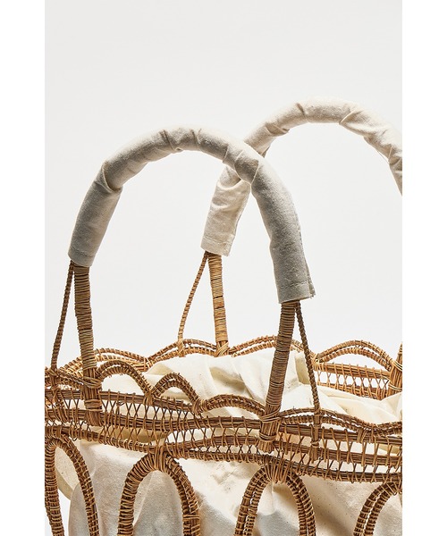 ottilie（オティーリエ）の「TARANGO メッシュカゴバッグ（かごバッグ・レディース・ブラック系その他/ホワイト系その他2/ブラック系その他3/ブラック系その他2/ホワイト系その他3/ホワイト系その他・FREE）」の19枚目の写真