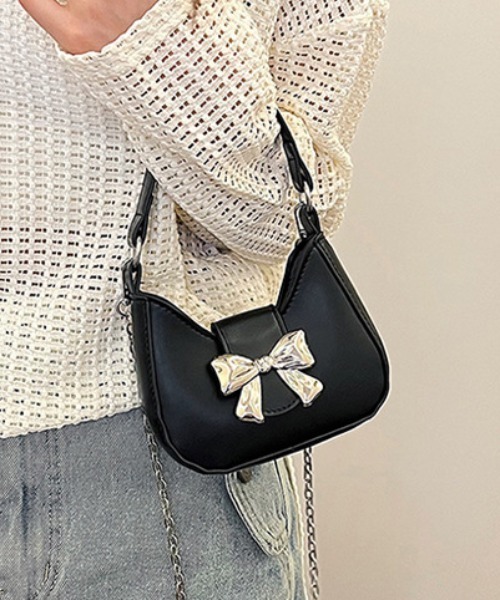 Vipoa(ヴィポア)の「Ribbon small bag(ショルダーバッグ・レディース・レッド/ピンク/ホワイト/ブラック/シルバー・FREE)」の12枚目の写真