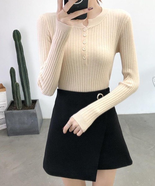 Girly Doll(ガーリードール)の「ヘンリーネックリブニット(ニット/セーター・レディース・ブルー/イエロー/グリーン/ベージュ/ホワイト/ブラック・FREE)」の9枚目の写真
