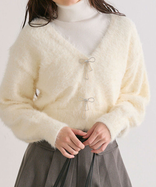 OLIVE des OLIVE（オリーブデオリーブ）の「リボンビジューカーディガン（カーディガン/ボレロ・レディース・ピンク/サックスブルー/オフホワイト/チャコールグレー・FREE）」の22枚目の写真