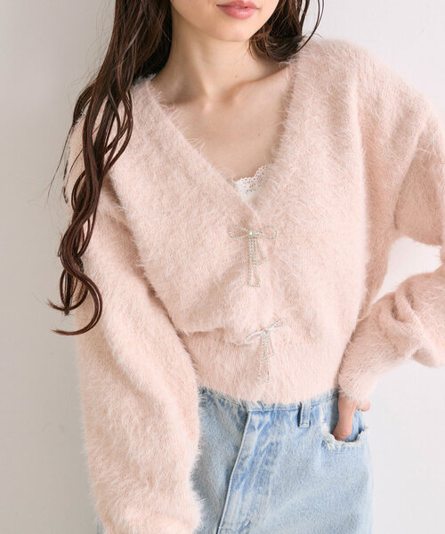 OLIVE des OLIVE（オリーブデオリーブ）の「リボンビジューカーディガン（カーディガン/ボレロ・レディース・ピンク/サックスブルー/オフホワイト/チャコールグレー・FREE）」の4枚目の写真