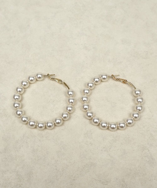 CEMONEMO(セモネモ)の「【金属アレルギー対応】 パールライン フープピアス / ニッケルフリー(ピアス(両耳用)・レディース・ホワイト・FREE)」の11枚目の写真
