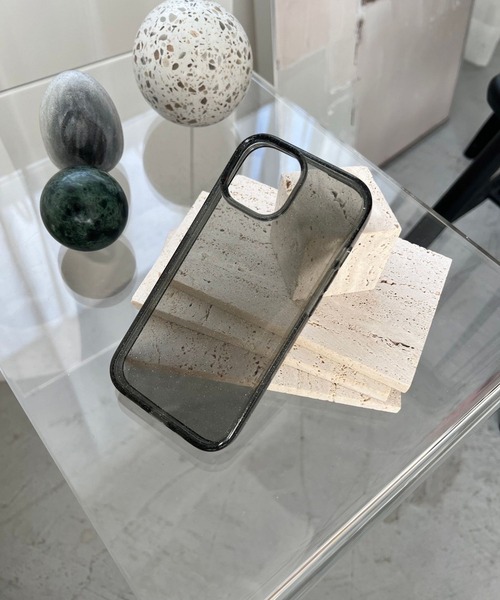 Me%（ミィパーセント）の「【iPhone15対応】クリアラメiPhoneケース　282529（スマホケース/カバー・レディース・ブラック/オフホワイト・FREE）」の15枚目の写真