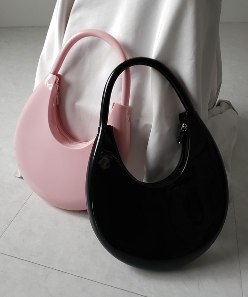 ★日本未発売★LESLY HALF MOON SHOULDER BAG ショルダーバッグ セール】【 2color 】 PVC ハーフムーンショルダーバッグ