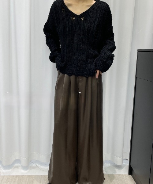 LETee(レティー)の「ダメージ風ニットプルオーバー(ニット/セーター・レディース・ホワイト/ベージュ/ブラック/レッド・FREE)」の2枚目の写真