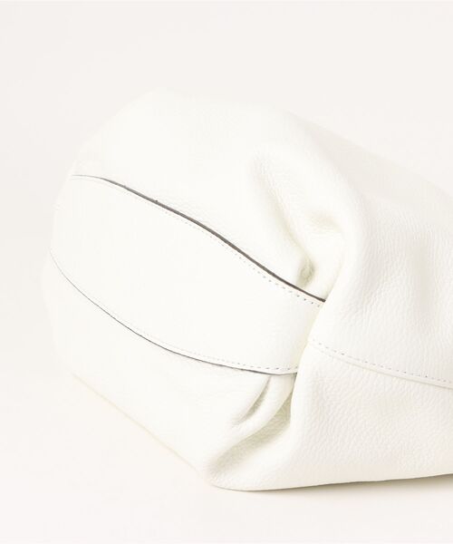 LORISTELLA（ロリステッラ）の「【LORISTELLA】ソフトレザーハンドバッグ(Q56334)（ハンドバッグ・レディース・ホワイト・ALL）」の3枚目の写真