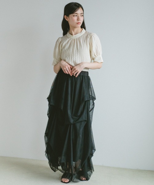 VANNIE U(ヴァニーユー)の「タックデザインチュールスカート/SMサイズ展開(スカート・レディース・アイボリー/ブラック・SMALL/MEDIUM)」の16枚目の写真