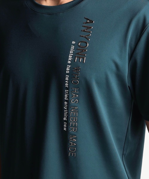 NICOLE CLUB FOR MEN（ニコルクラブフォーメン）の「【２５モデルEC限定再販売】メタルジェルプリント半袖Ｔシャツ（Tシャツ/カットソー・メンズ・ブルー系/オフホワイト/アッシュグレー/ブラック・MEDIUM/LARGE/X-LARGE）」の12枚目の写真