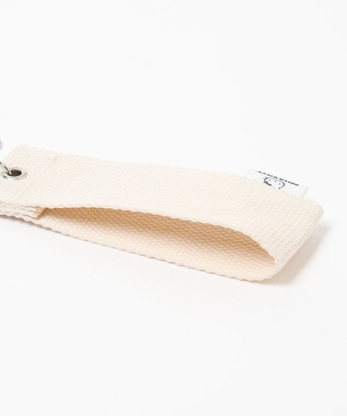 Me%（ミィパーセント）の「【HELLO KITTY】ワッペンチャーム 246556（キーホルダー・レディース・アイボリー/ブラック/シルバー・FREE）」の9枚目の写真