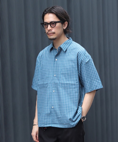 B:MING by BEAMS(ビーミングバイビームス)の「ウインドウペーン レギュラーカラー シャツ(シャツ/ブラウス・メンズ・オリーブ/ブルー・S/M/L/XL)」の21枚目の写真