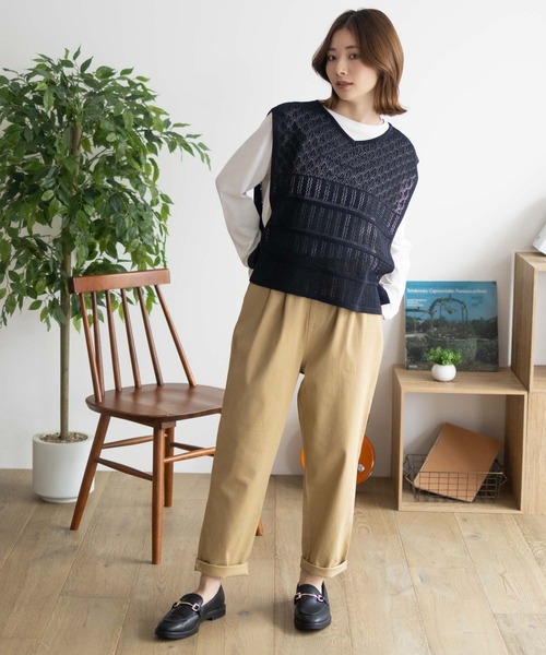 NAVY(ネイビー)の「NAVY ストレッチチノテーパードパンツ(チノパンツ・レディース・ベージュ/ブラック・L/M)」の14枚目の写真