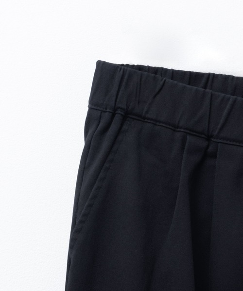 NAVY(ネイビー)の「NAVY ストレッチチノテーパードパンツ(チノパンツ・レディース・ベージュ/ブラック・L/M)」の17枚目の写真