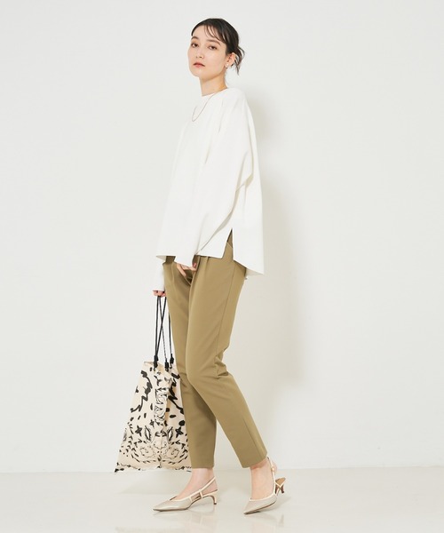 qualite（カリテ）の「コットンストレッチハイネックニット/春服/オフィスカジュアル/ボーダーニット（ニット/セーター・レディース・ダークネイビー/オフホワイト/グレイッシュベージュ・フリー）」の6枚目の写真