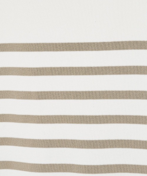 qualite（カリテ）の「コットンストレッチハイネックニット/春服/オフィスカジュアル/ボーダーニット（ニット/セーター・レディース・ダークネイビー/オフホワイト/グレイッシュベージュ・フリー）」の17枚目の写真