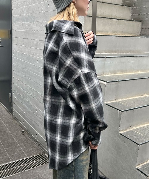 ABYS（アビス）の「アソートチェックBIGシャツ（シャツ/ブラウス・レディース・ブラック/ホワイト/ネイビー・MEDIUM/LARGE）」の8枚目の写真