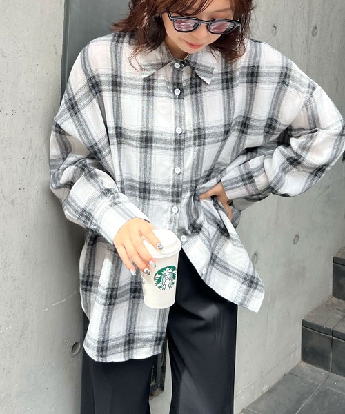 ABYS（アビス）の「アソートチェックBIGシャツ（シャツ/ブラウス・レディース・ブラック/ホワイト/ネイビー・MEDIUM/LARGE）」の17枚目の写真