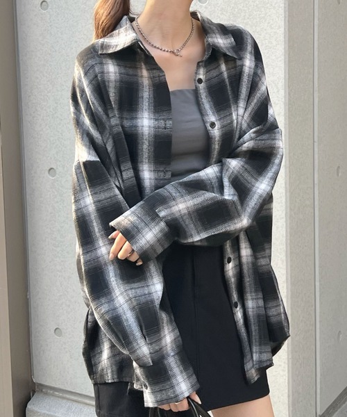 ABYS（アビス）の「アソートチェックBIGシャツ（シャツ/ブラウス・レディース・ブラック/ホワイト/ネイビー・MEDIUM/LARGE）」の4枚目の写真