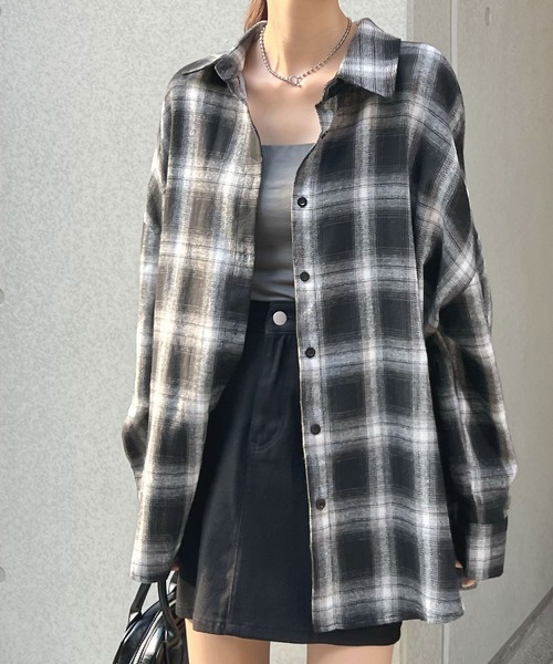 ABYS（アビス）の「アソートチェックBIGシャツ（シャツ/ブラウス・レディース・ブラック/ホワイト/ネイビー・MEDIUM/LARGE）」の5枚目の写真