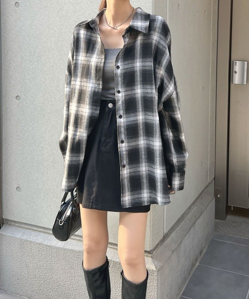 ABYS（アビス）の「アソートチェックBIGシャツ（シャツ/ブラウス・レディース・ブラック/ホワイト/ネイビー・MEDIUM/LARGE）」の6枚目の写真