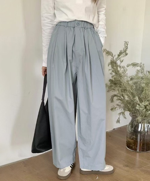 COCOMOMO(ココモモ)の「【5色展開】タックワイドパンツ ハイウエスト(その他パンツ・レディース・グレイッシュブルー/ライトブラウン/ピンク/ベージュ/ブラック・FREE)」の4枚目の写真