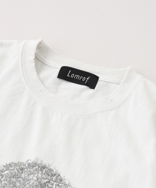Lamrof(ラムロフ)の「【LAMROF / ラムロフ】REVOLUTION... T(Tシャツ/カットソー・メンズ・ブラック/ホワイト・1/2)」の4枚目の写真