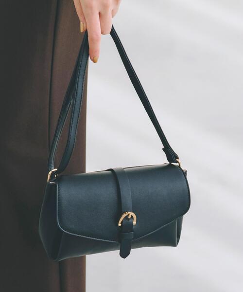 grove(グローブ)の「フラップベルトミニショルダー(ショルダーバッグ・レディース・ライトブルー/ブラック/アイボリー/ピンク系・00)」の3枚目の写真