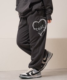 1111clothing | ハート サガラ刺繍 スウェットパンツ【セットアップ 可能】/ Heart Sagara Embroidery Sweatpants(スウェットパンツ)