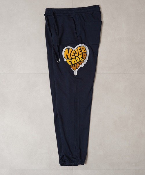1111clothing(ワンフォークロージング)の「ハート サガラ刺繍 スウェットパンツ【セットアップ 可能】/ Heart Sagara Embroidery Sweatpants(スウェットパンツ・レディース・ブラック/チャコールグレー/ネイビー/アッシュ・M/L)」の12枚目の写真