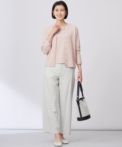 J.PRESS(ジェイプレス)の「【洗える】RAYON ELITE STRETCH ニットT(ニット/セーター・レディース・ライトグリーン系/ピンク系/ベージュ系/サックスブルー系/ネイビー系・T13/T15)」の11枚目の写真