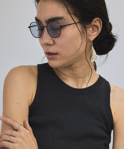 SALON adam et rope'(サロン アダム エ ロペ)の「ケースセットメタルフレームUVカットグラス(サングラス・レディース・ブラック/ダークブラウン・FREE)」の2枚目の写真