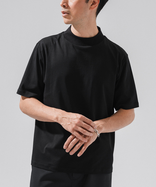 nomiamo(ノミアモ)の「nomiamo (ノミアモ) 別注 スヴィンコットン モックネック ワイドTシャツ(Tシャツ/カットソー・メンズ・ホワイト/ブラック/ベージュ系その他/ライトグレー・2/4/3)」の2枚目の写真