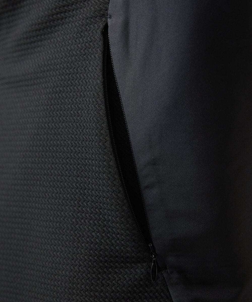 MICHEL KLEIN HOMME   （ミッシェルクランオム）の「【セットアップ】ダブルフェイスノーカラージャケット（テーラードジャケット・メンズ・ブラック/オフホワイト・MEDIUM/LARGE/X-LARGE）」の4枚目の写真