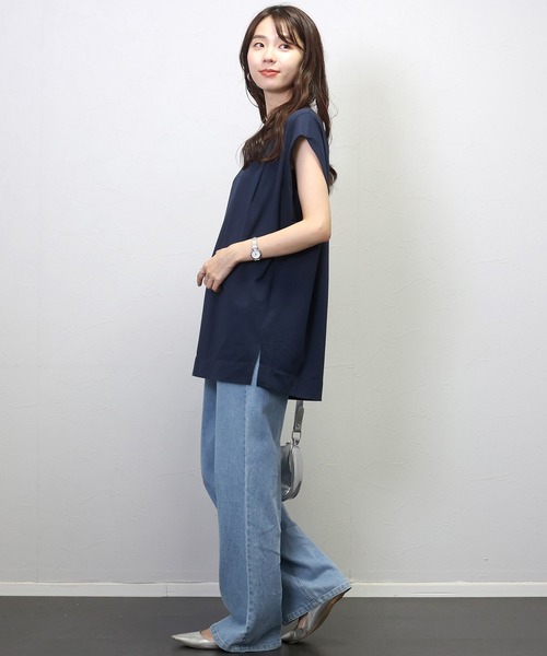 Aletta vita(アレッタビータ)の「シルキーコットンタックデザインカットソー(Tシャツ/カットソー・レディース・ブラック/ネイビー/モカ・FREE)」の15枚目の写真