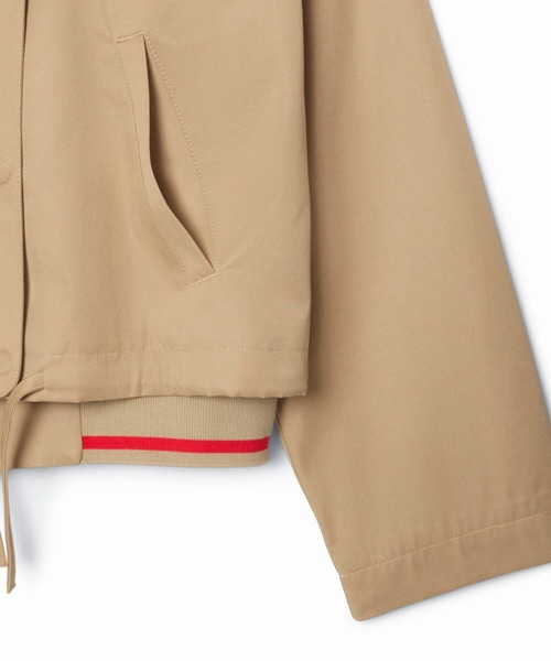 LACOSTE(ラコステ)の「配色ライン レイヤードジャケット ジップアップブルゾン(ブルゾン・レディース・ダークグリーン/ベージュ・40/38/36/34)」の14枚目の写真