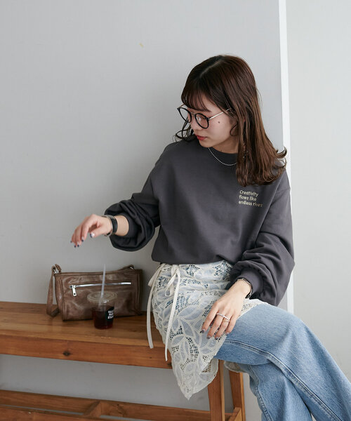 セール】【WEB限定】3段ロゴ刺繍ショートスウェット（Tシャツ