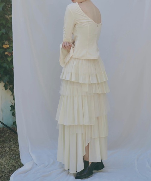 NOTREemor（ノートルエモア）の「random hem tulle skirt（スカート・レディース・アイボリー/ダークグレー・FREE）」の21枚目の写真