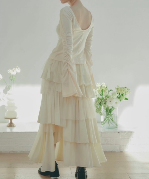 NOTREemor（ノートルエモア）の「random hem tulle skirt（スカート・レディース・アイボリー/ダークグレー・FREE）」の22枚目の写真