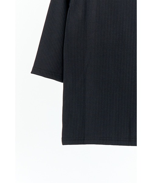 AGAWD（アガウド）の「AGAWD  リブカットソー　★（Tシャツ/カットソー・レディース・ベージュ/アイボリー/ブラック・FREE）」の5枚目の写真