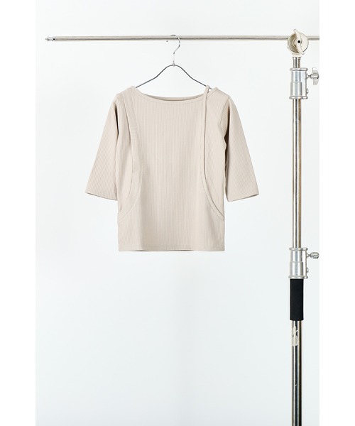 AGAWD（アガウド）の「AGAWD  リブカットソー　★（Tシャツ/カットソー・レディース・ベージュ/アイボリー/ブラック・FREE）」の13枚目の写真