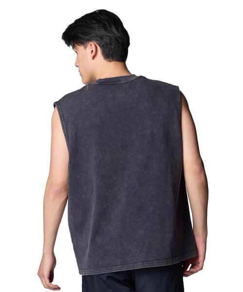UNDER ARMOUR（アンダーアーマー）の「UAヘビーウエイト ウォッシュド スリーブレス シャツ（ライフスタイル/メンズ）（タンクトップ・メンズ・ブラック・L/2XL/XL/M/S）」の2枚目の写真